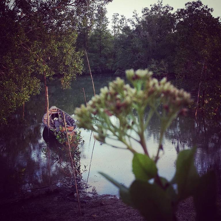Calm At Bangphat Bor Saen 외부 사진