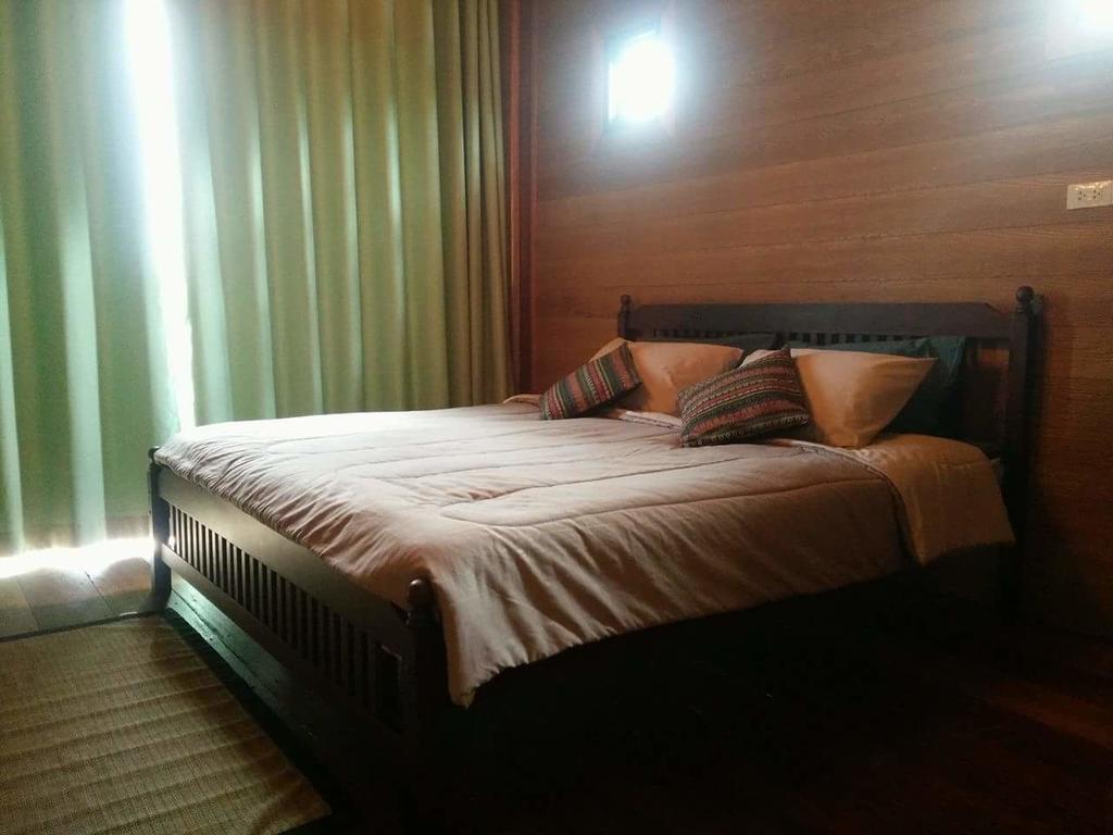 Calm At Bangphat Bor Saen 외부 사진